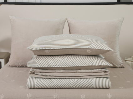 Комплект постельного белья Софи де Марко Роберто №10 с одеялом Семейный